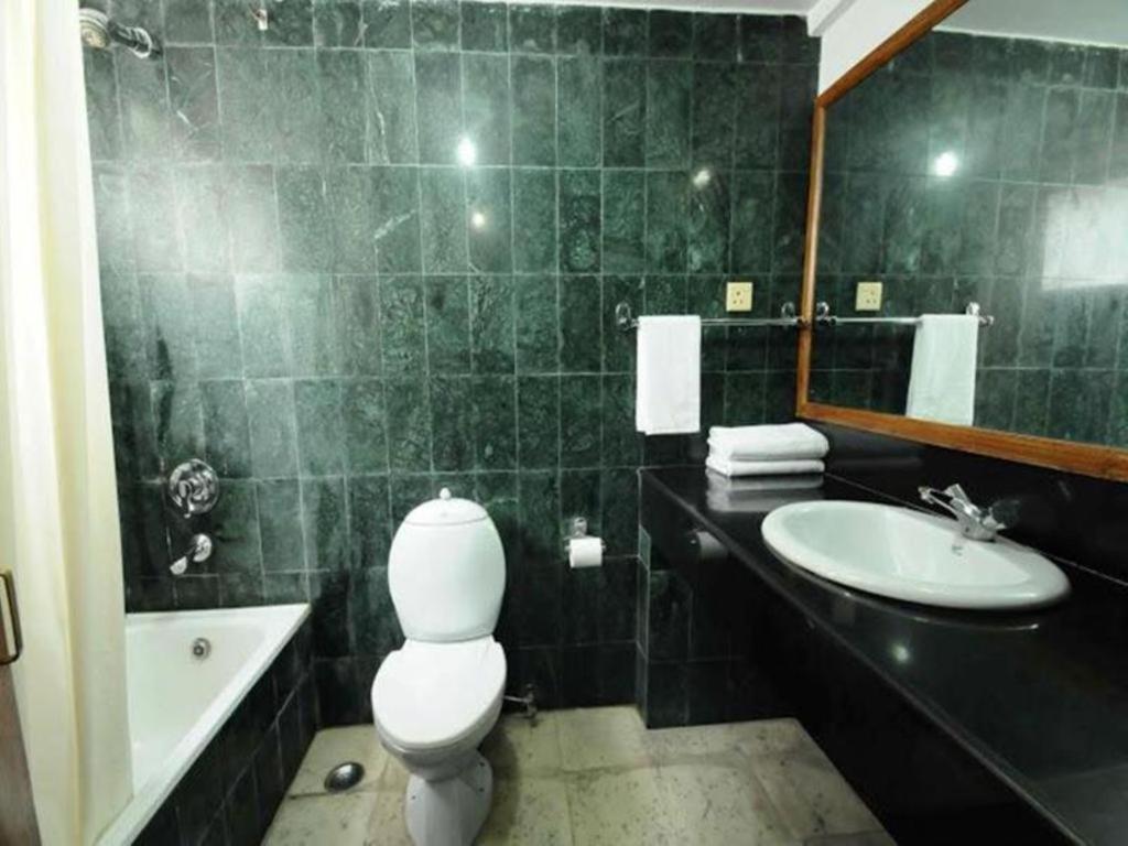 Hotel Clarion Jawalakhel Lalitpur Extérieur photo