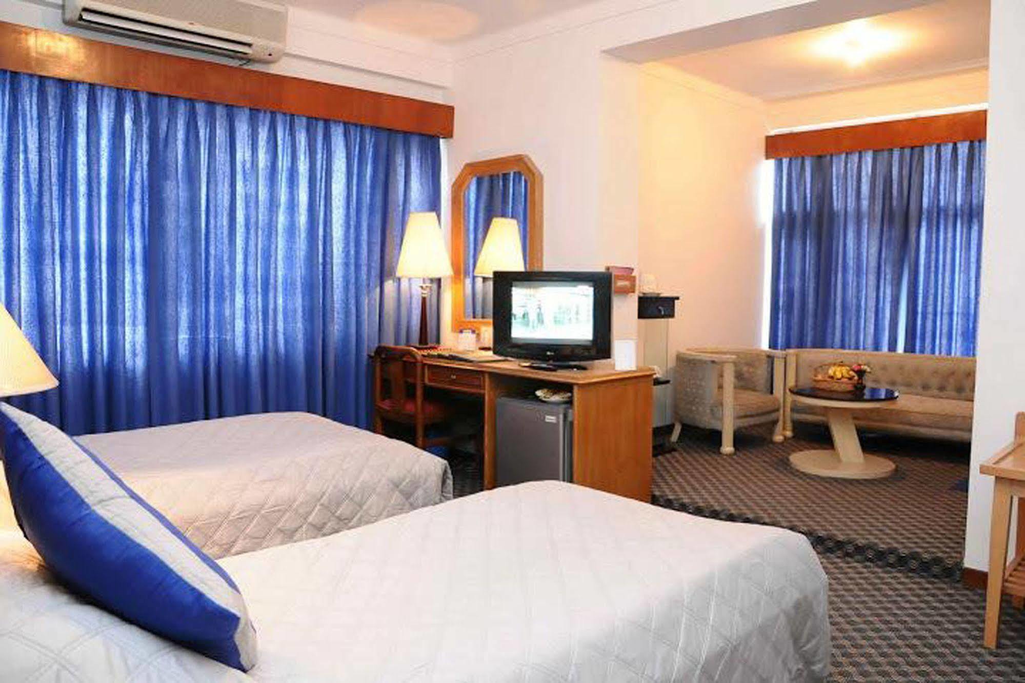Hotel Clarion Jawalakhel Lalitpur Extérieur photo