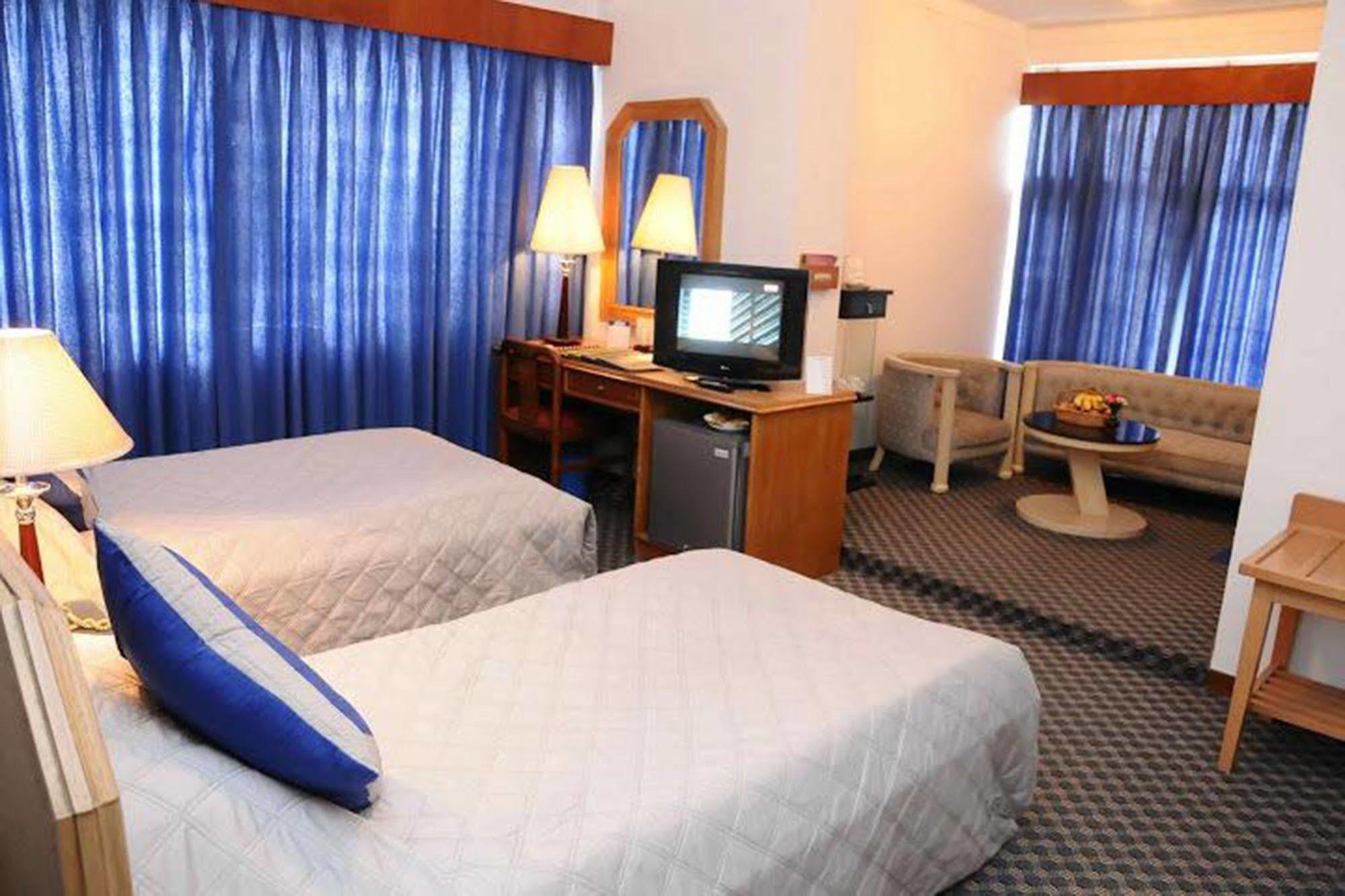 Hotel Clarion Jawalakhel Lalitpur Extérieur photo